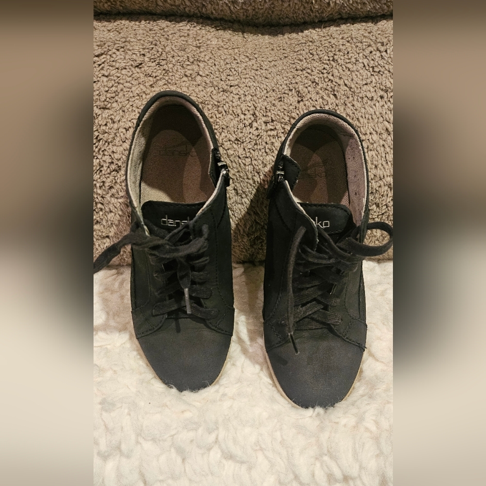 Dansko Charcoal Lace-Up Sneakers
